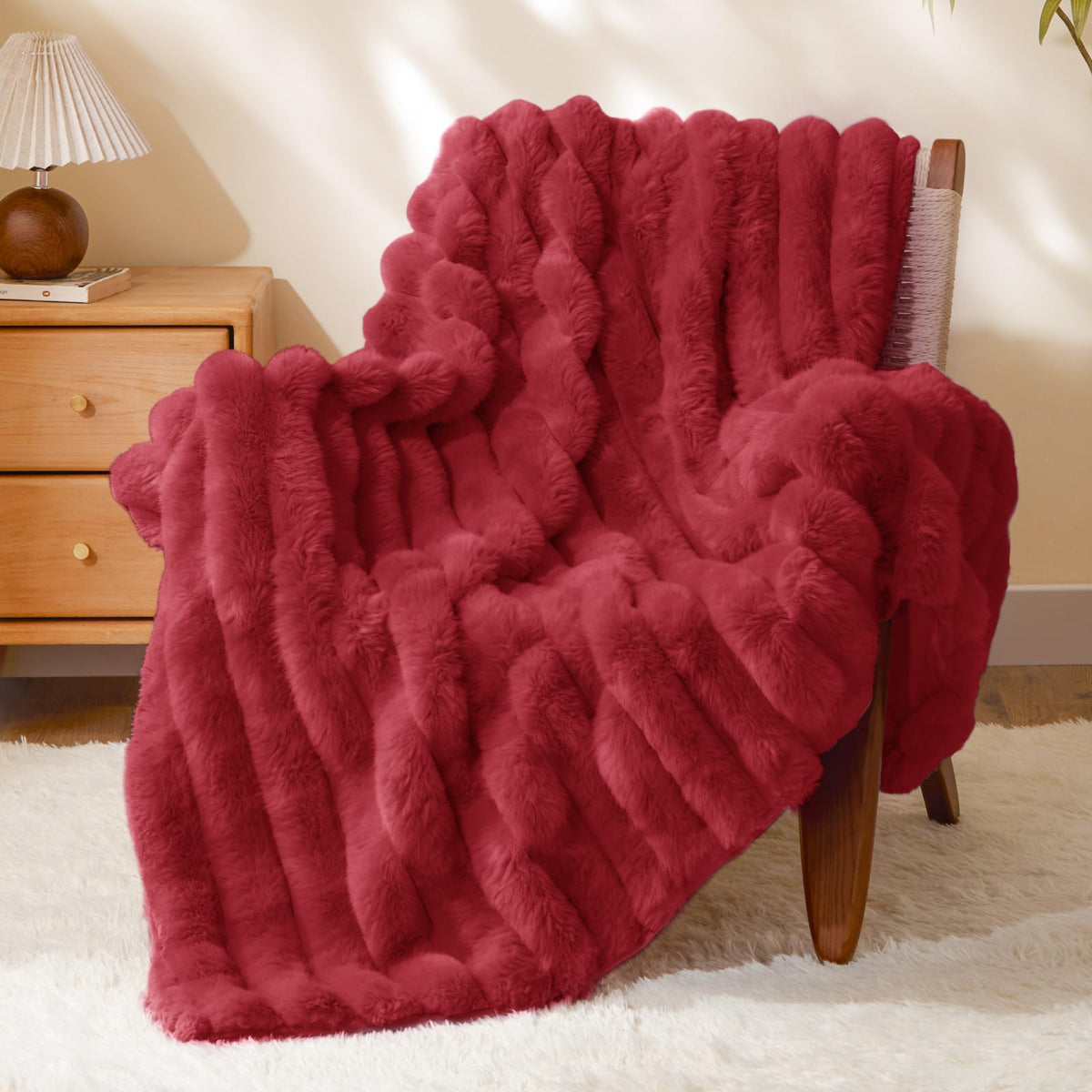 BEDELITE Faux Fur Throw Blanket for Couch, 770GSM, 50" x 60", Cream