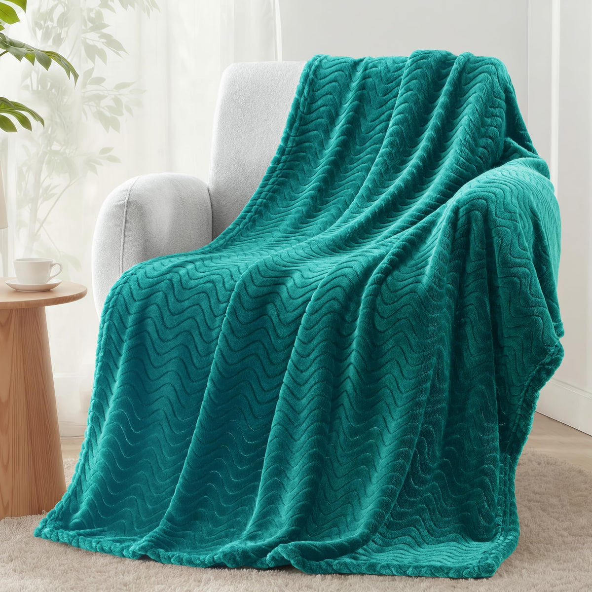Exclusivo Mezcla Large Fleece Throw Blanket for Couch, Sofa, Celadon