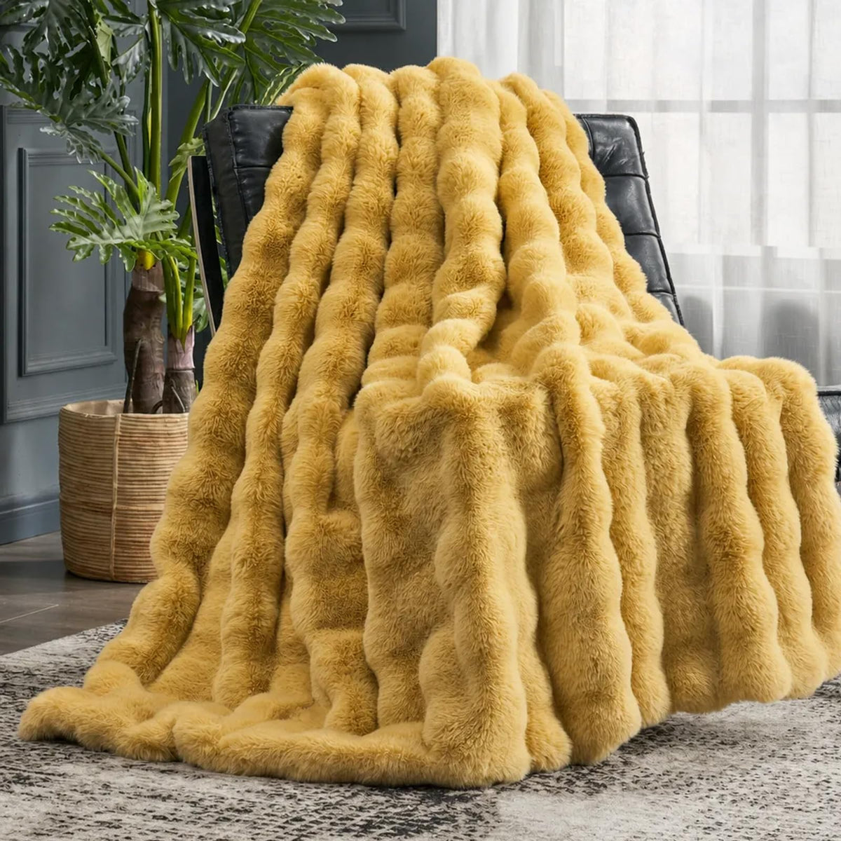 Cozy Bliss Faux Fur Throw Blanket for Couch, Fuzzy Soft Plush Thick Bubble Blanket for Sofa Bedroom Living Room, 50 * 60 Inches Tie-dye Taupe