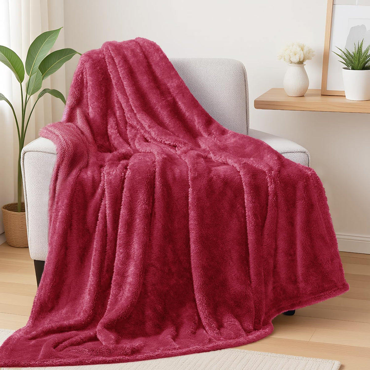 Exclusivo Mezcla Fuzzy Large Fleece Throw Blanket for Couch, Dusty Pink