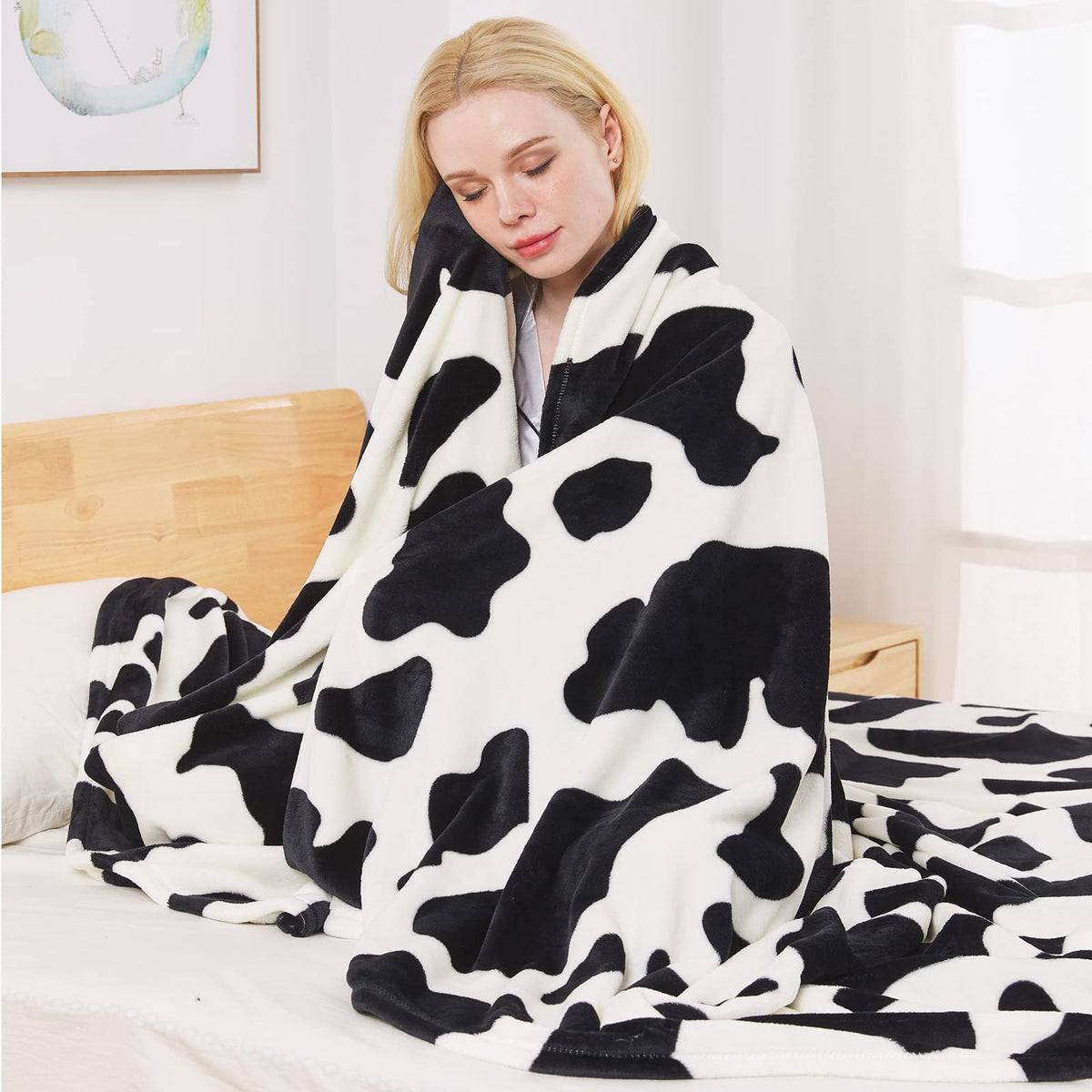 Fleece Blanket Queen Size for All Season 350GSM - Premium Lightweight Anti-Static Throw for Queen/Full Size Bed Extra Soft Brush Fabric Warm Sofa Thermal Blanket 90" x 90"(Dark Gray Queen)