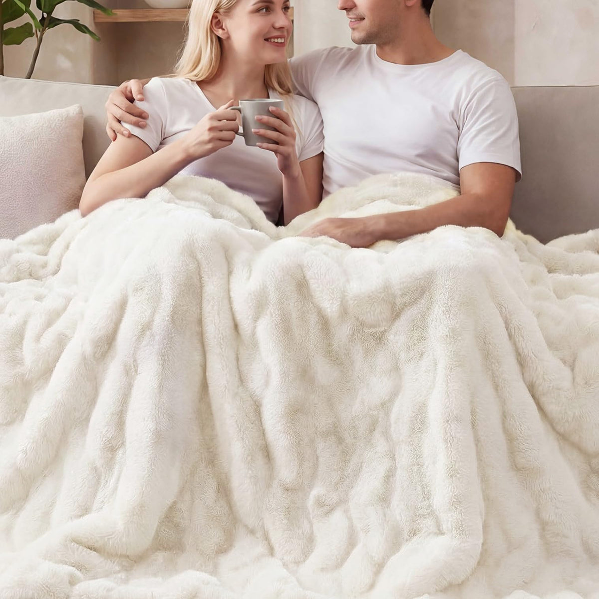 ORINOVA Pink Fluffy Double Sided Blanket for Couch Living Room Faux Fur 50x60 Fuzzy Throw No Shed Blanket for Bed Soft Furry Bed Cozy Comforter Home Decor Gifts 860 GSM