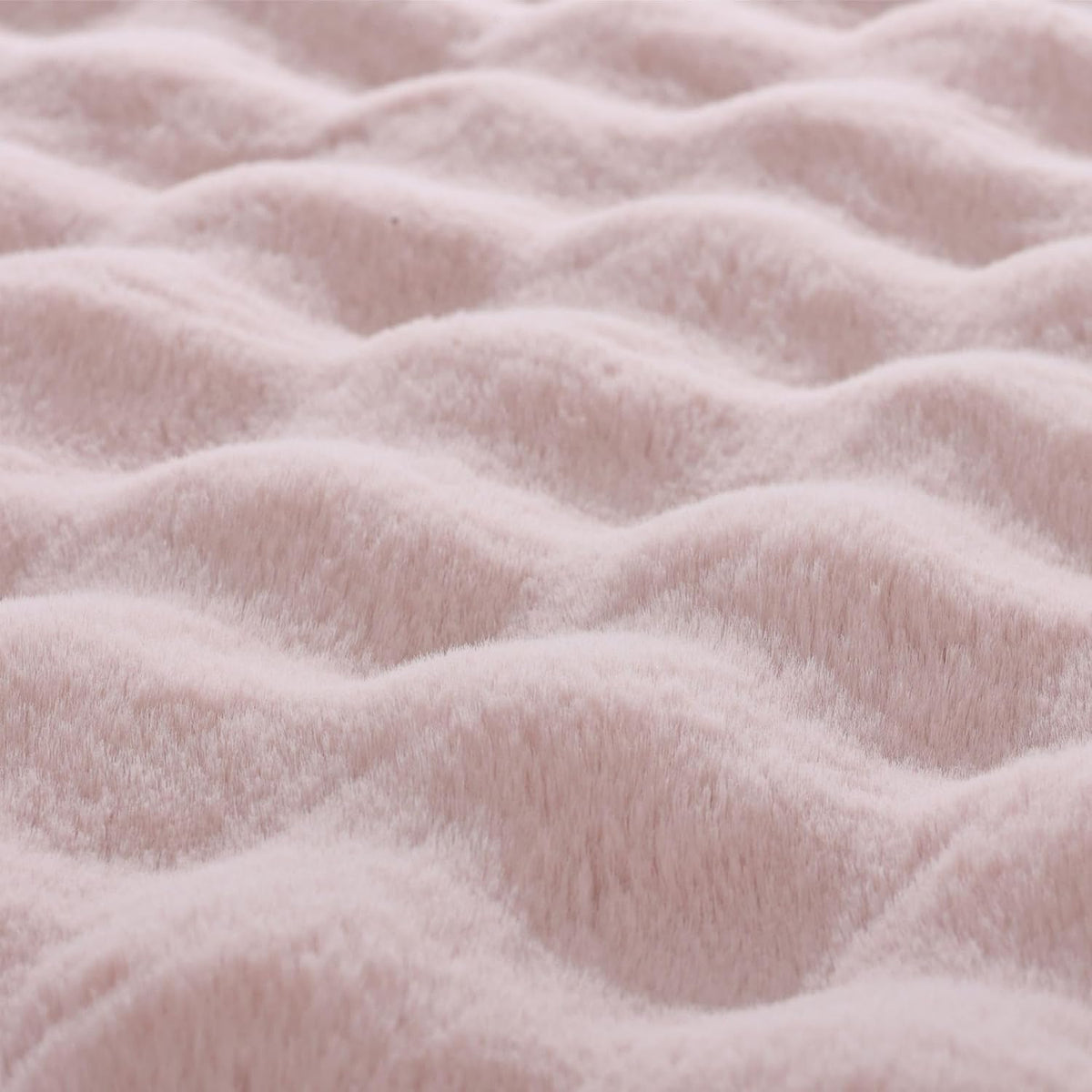 Cozy Fluffy Plush Blanket Pink 50x60 Inch Super Soft Fuzzy Thick Throw Blanket for Sofa Couch Bed