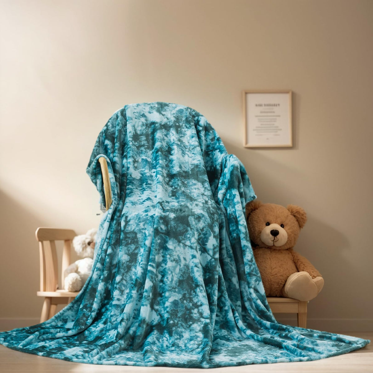 Fleece Blanket Queen Size for All Season 350GSM - Premium Lightweight Anti-Static Throw for Queen/Full Size Bed Extra Soft Brush Fabric Warm Sofa Thermal Blanket 90" x 90"(Dark Gray Queen)