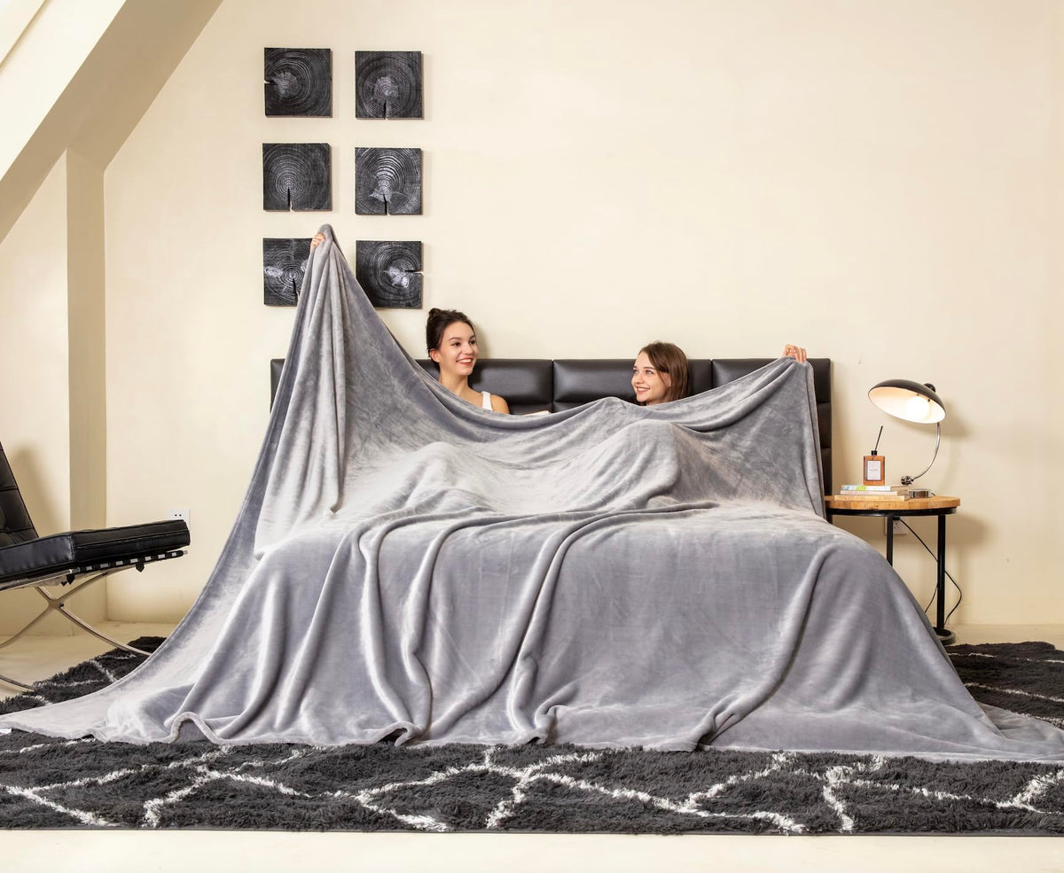 COOVA Oversized King Fleece Blanket 120x120 inches, Soft Cozy Warm Giant Extra Large 10'x10' Blanket for Bed, Sofa, Couch,Travel, Camping, California Huge Flannel Big Throw Blanket, Dark Grey