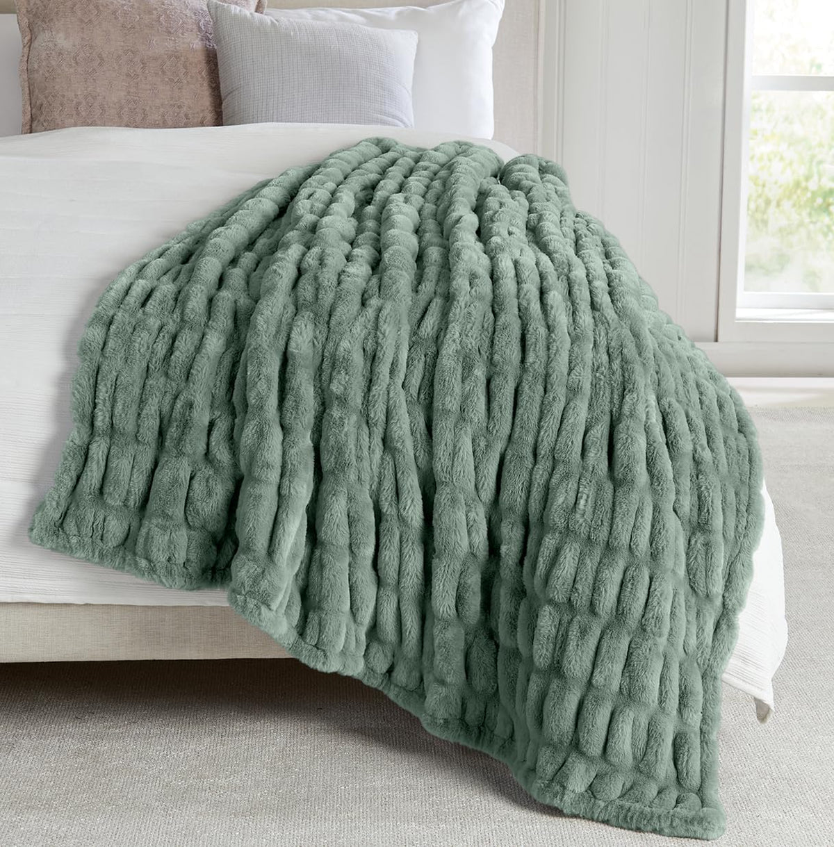Springtree Home Luxury Micro Plush Throw Blanket | Thick Faux Fur | Dune