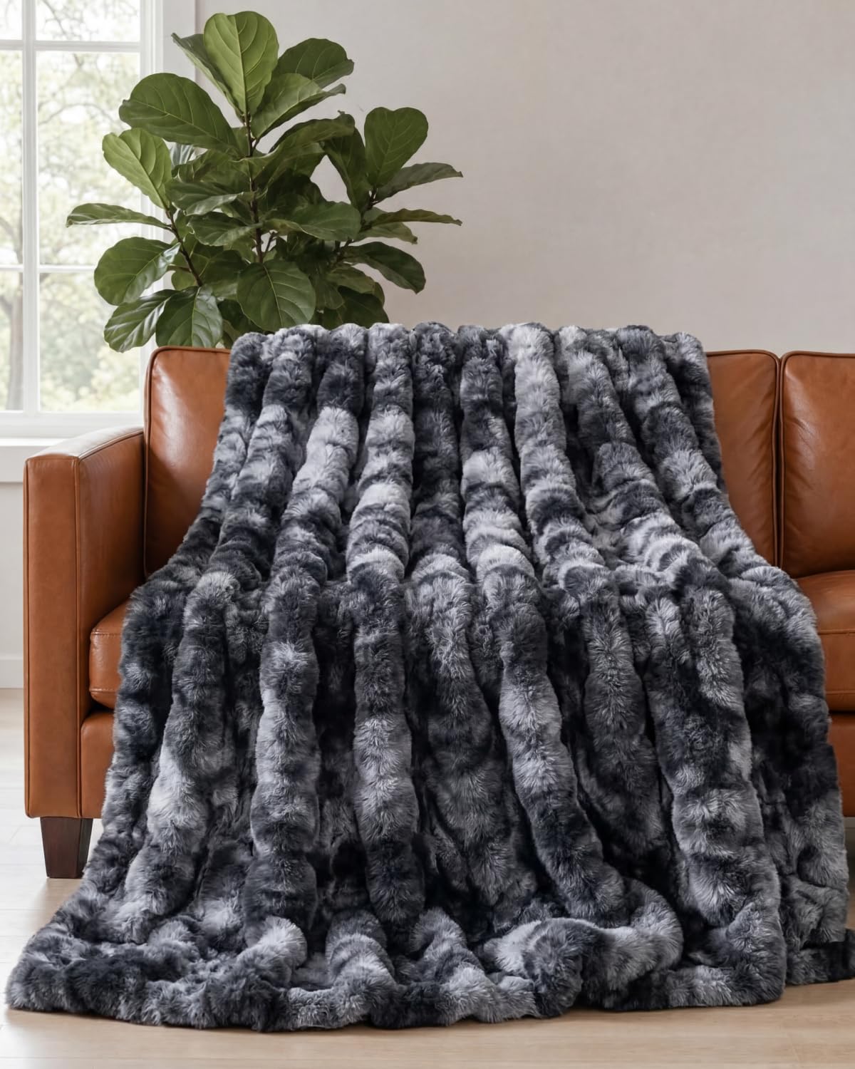 Faux Fur Throw Blanket - Throw Size Bubble Blanket - 50" x 60", Grey