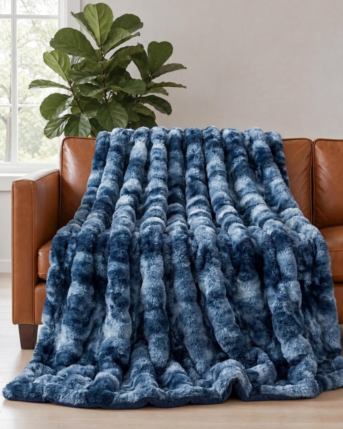 Faux Fur Throw Blanket - Throw Size Bubble Blanket - 50" x 60", Grey