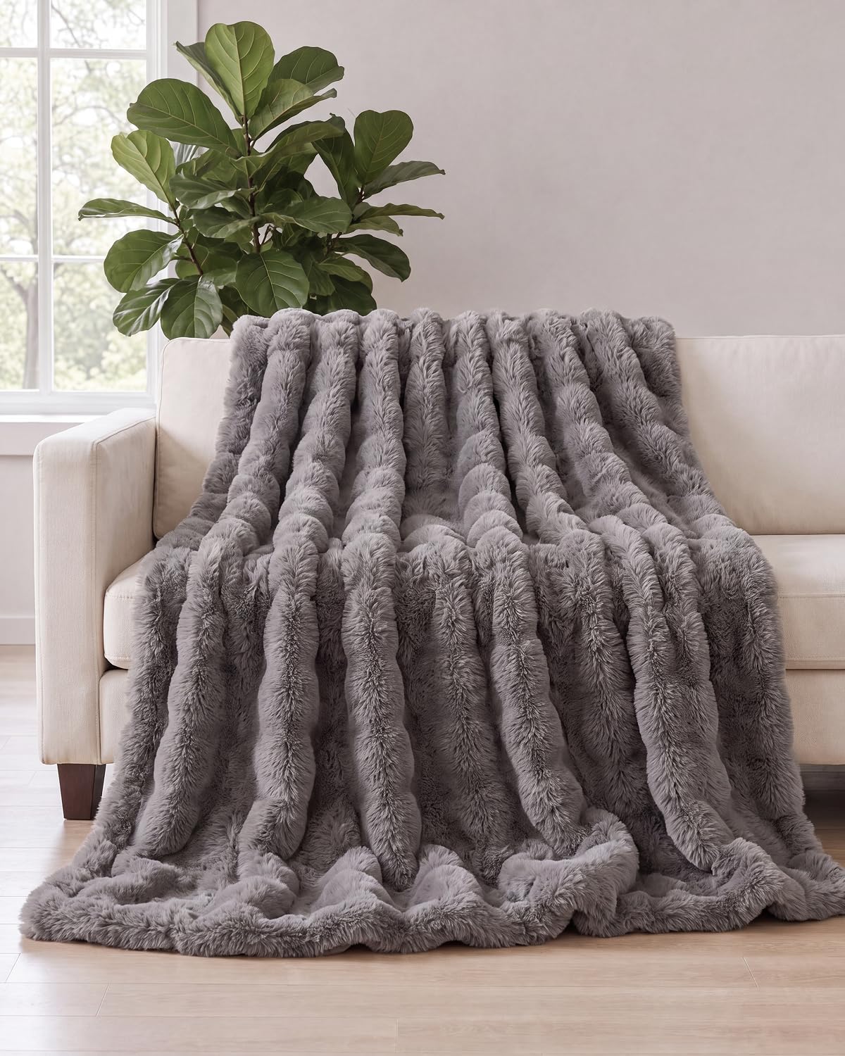 Faux Fur Throw Blanket - Throw Size Bubble Blanket - 50" x 60", Grey