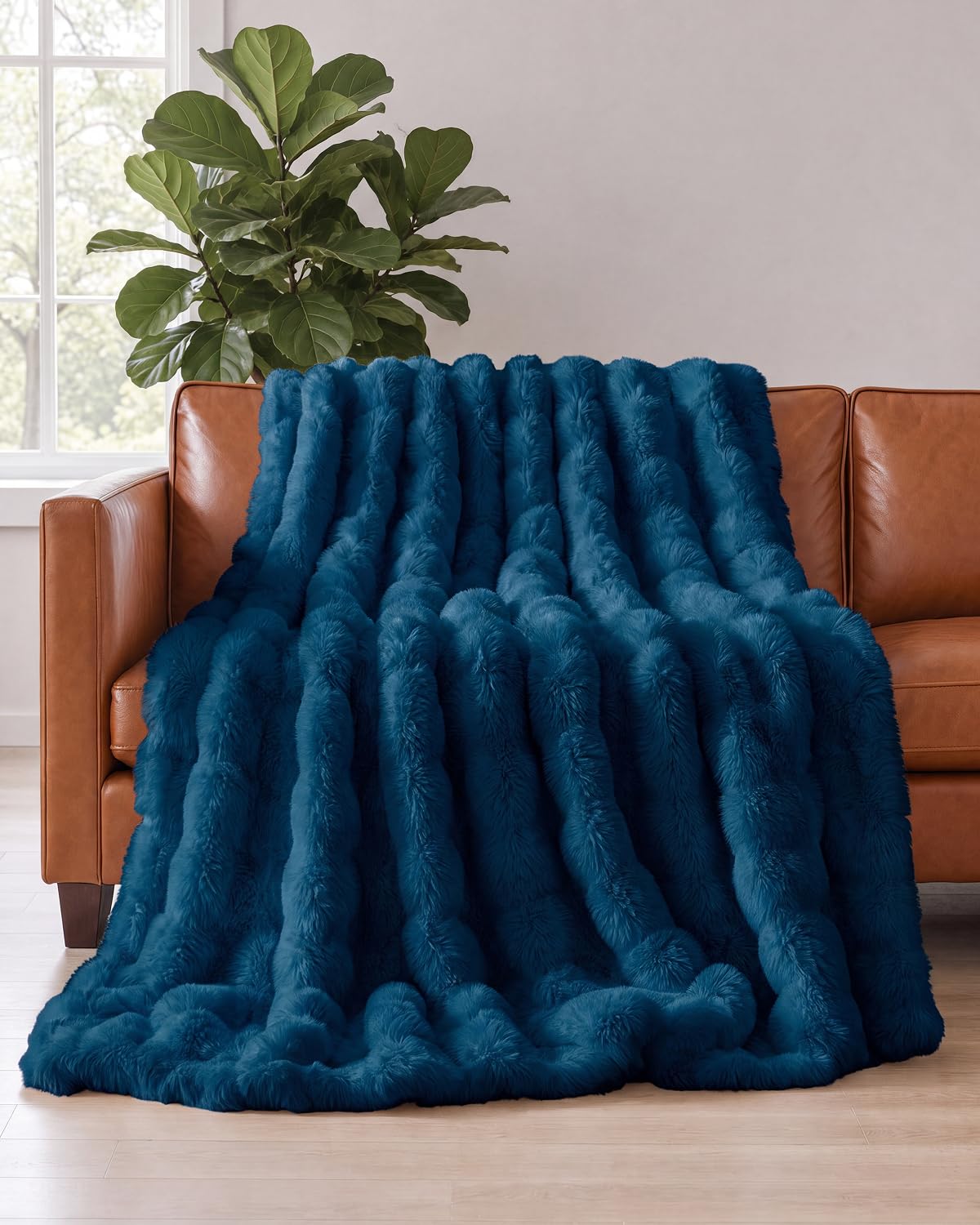 Faux Fur Throw Blanket - Throw Size Bubble Blanket - 50" x 60", Grey