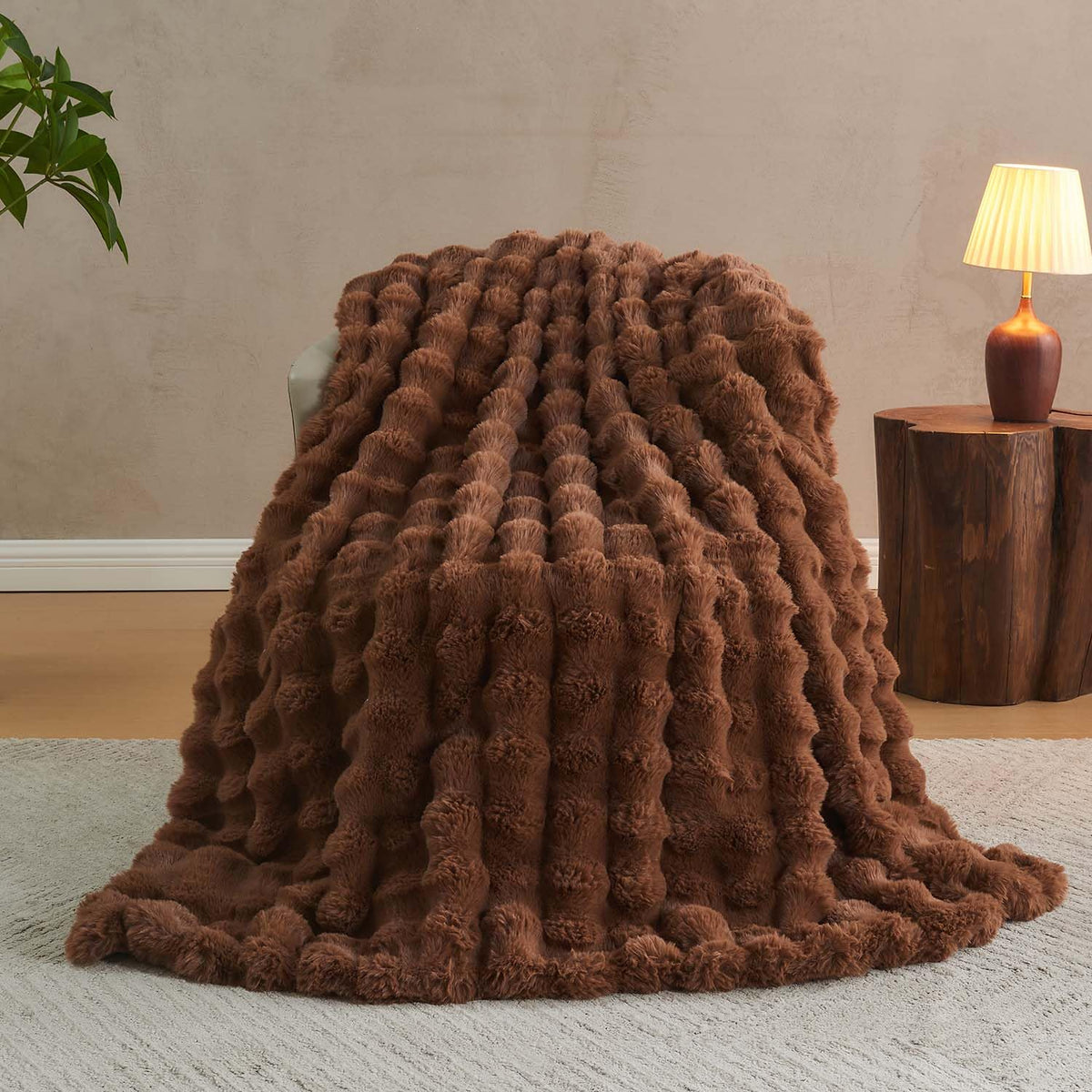 Lotus Karen Faux Fur Throw Blanket Cream White - Big Bubble Rabbit Fluff Blanket for Couch, Small Fluffy Fuzzy Cozy Blanket, Thick Furry Plush Shaggy Blankets, 50x60 Inches