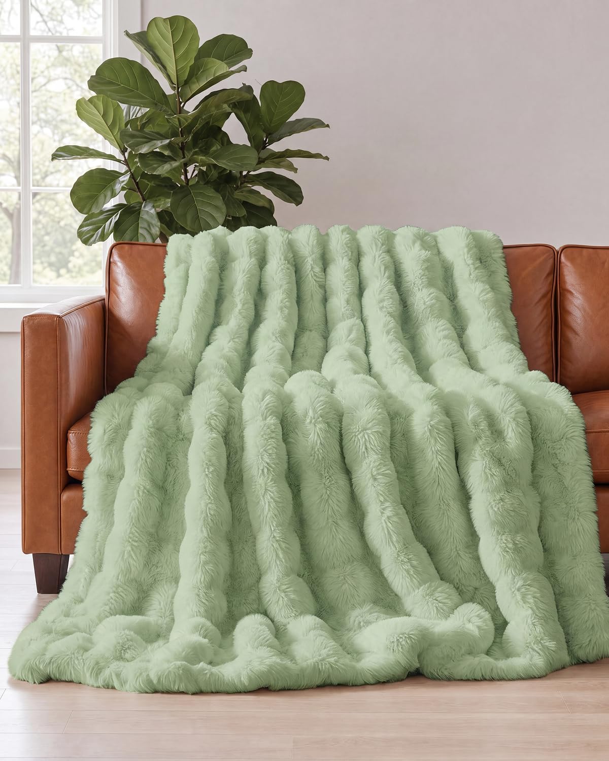 Faux Fur Throw Blanket - Throw Size Bubble Blanket - 50" x 60", Grey