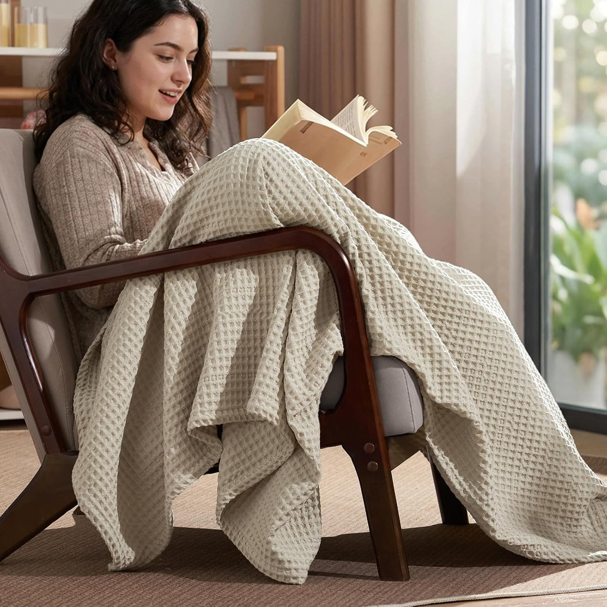 PHF Ultra Soft Waffle Weave Blanket for Bed, Queen Size, Light Khaki/Linen