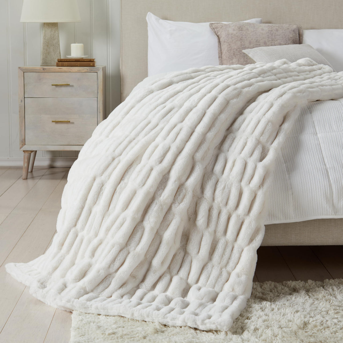 Springtree Home Luxury Micro Plush Throw Blanket | Thick Faux Fur | Dune