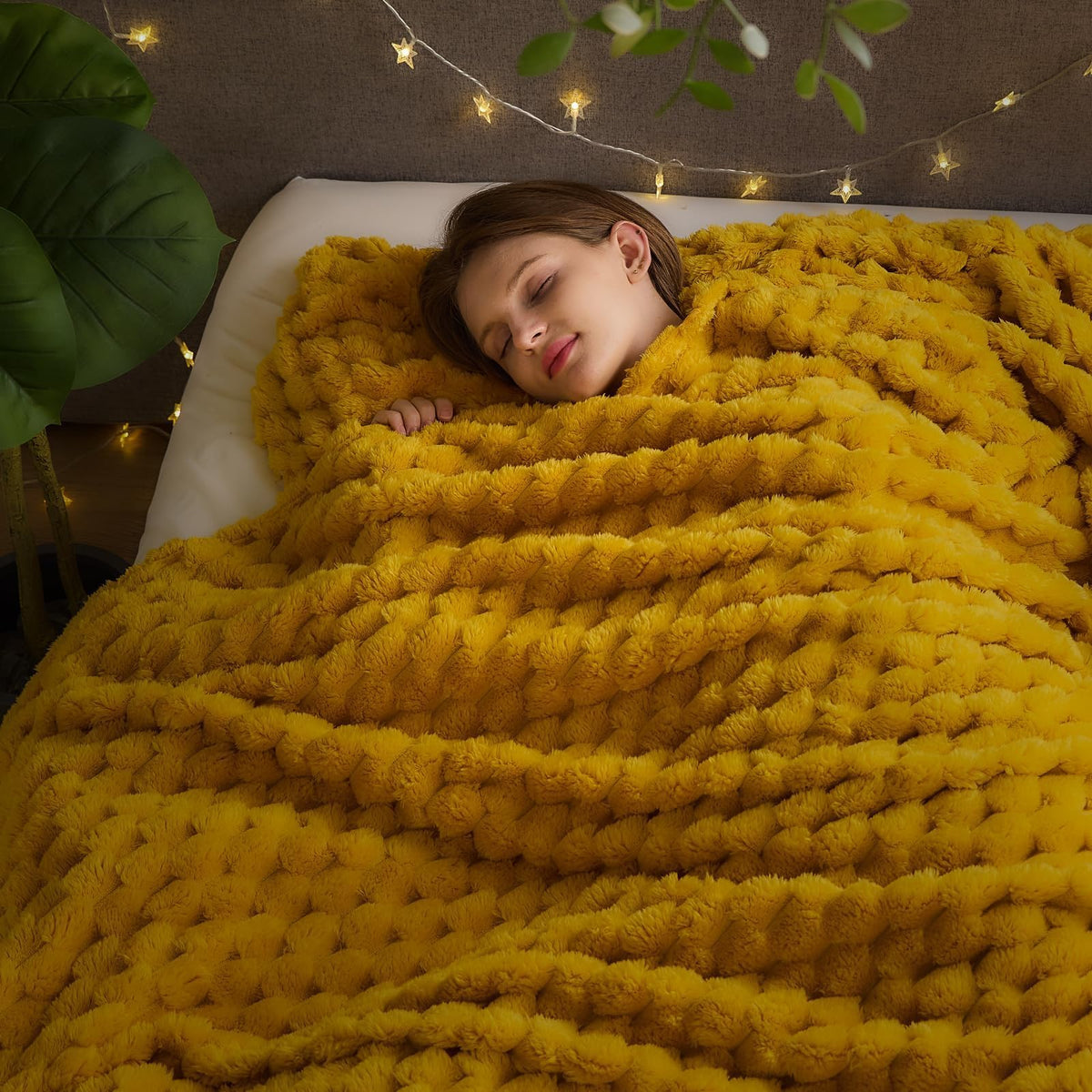 NEWCOSPLAY Fleece Ribbed Cozy Throw Blanket for Couch, Pink, 50"x60"