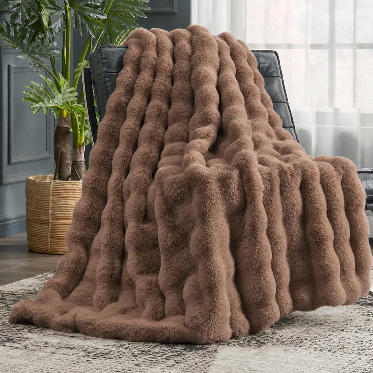 Cozy Bliss Faux Fur Throw Blanket for Couch, Fuzzy Soft Plush Thick Bubble Blanket for Sofa Bedroom Living Room, 50 * 60 Inches Tie-dye Taupe