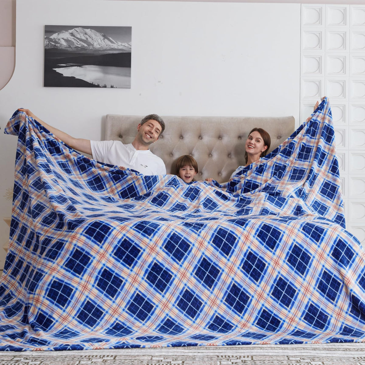 COOVA Oversized King Fleece Blanket 120x120 inches, Soft Cozy Warm Giant Extra Large 10'x10' Blanket for Bed, Sofa, Couch,Travel, Camping, California Huge Flannel Big Throw Blanket, Dark Grey