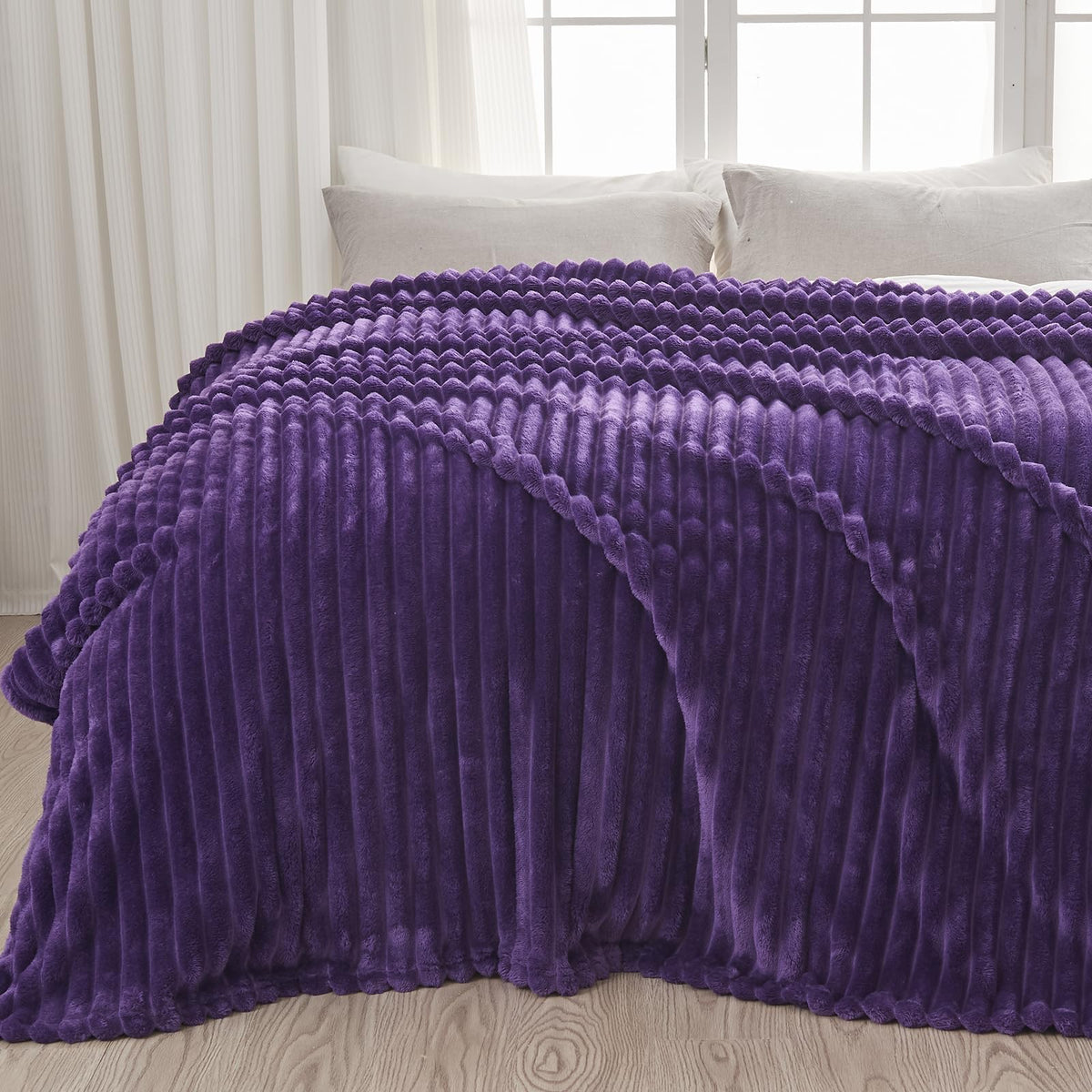 NEWCOSPLAY Fleece Ribbed Cozy Throw Blanket for Couch, Pink, 50"x60"