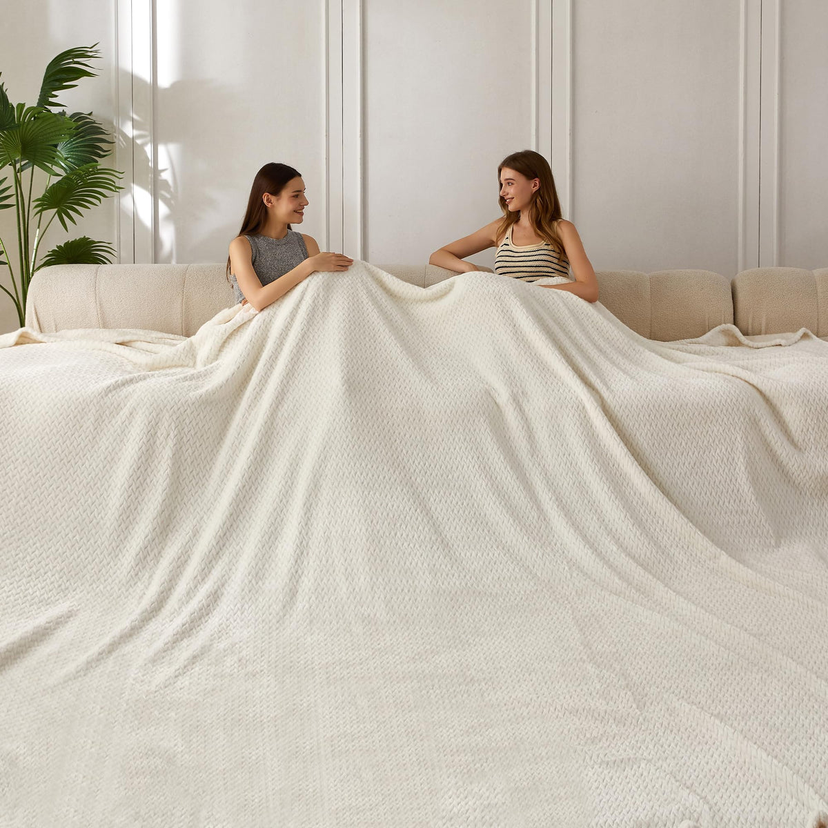 COOVA Oversized King Fleece Blanket 120x120 inches, Soft Cozy Warm Giant Extra Large 10'x10' Blanket for Bed, Sofa, Couch,Travel, Camping, California Huge Flannel Big Throw Blanket, Dark Grey