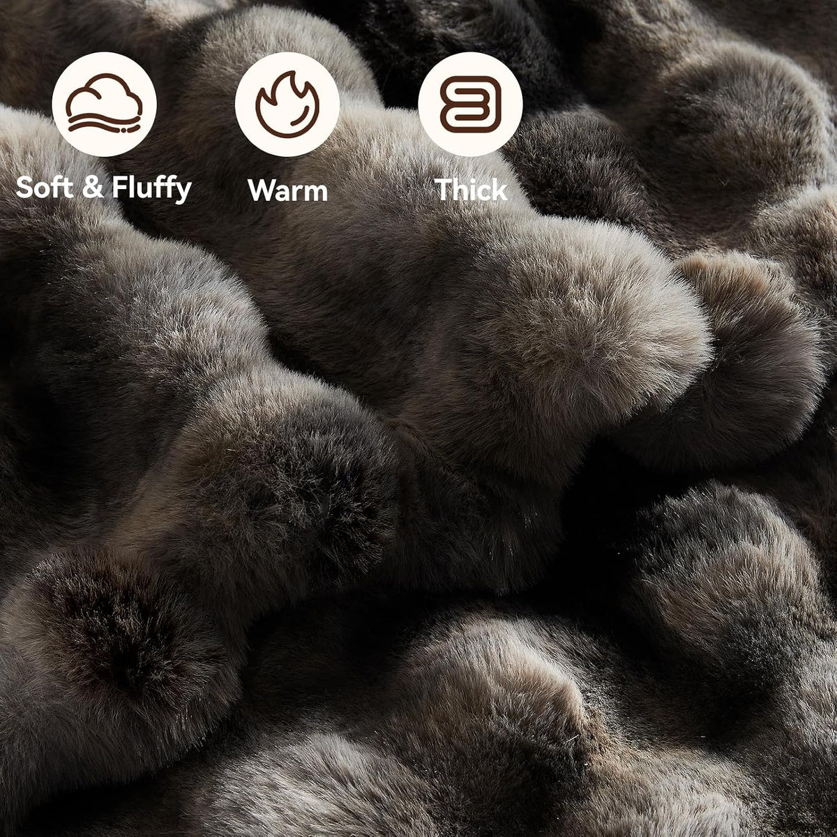 Anysay Faux Fur Throw Blanket, 1000GSM Fluffy Soft Bubble Blanket 50''*60''