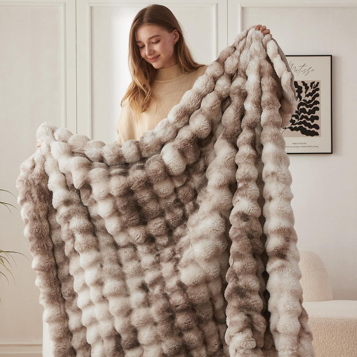 COOVA Soft Bubble Faux Fur Throw Blanket, 50"x60", Tie-dye Brown