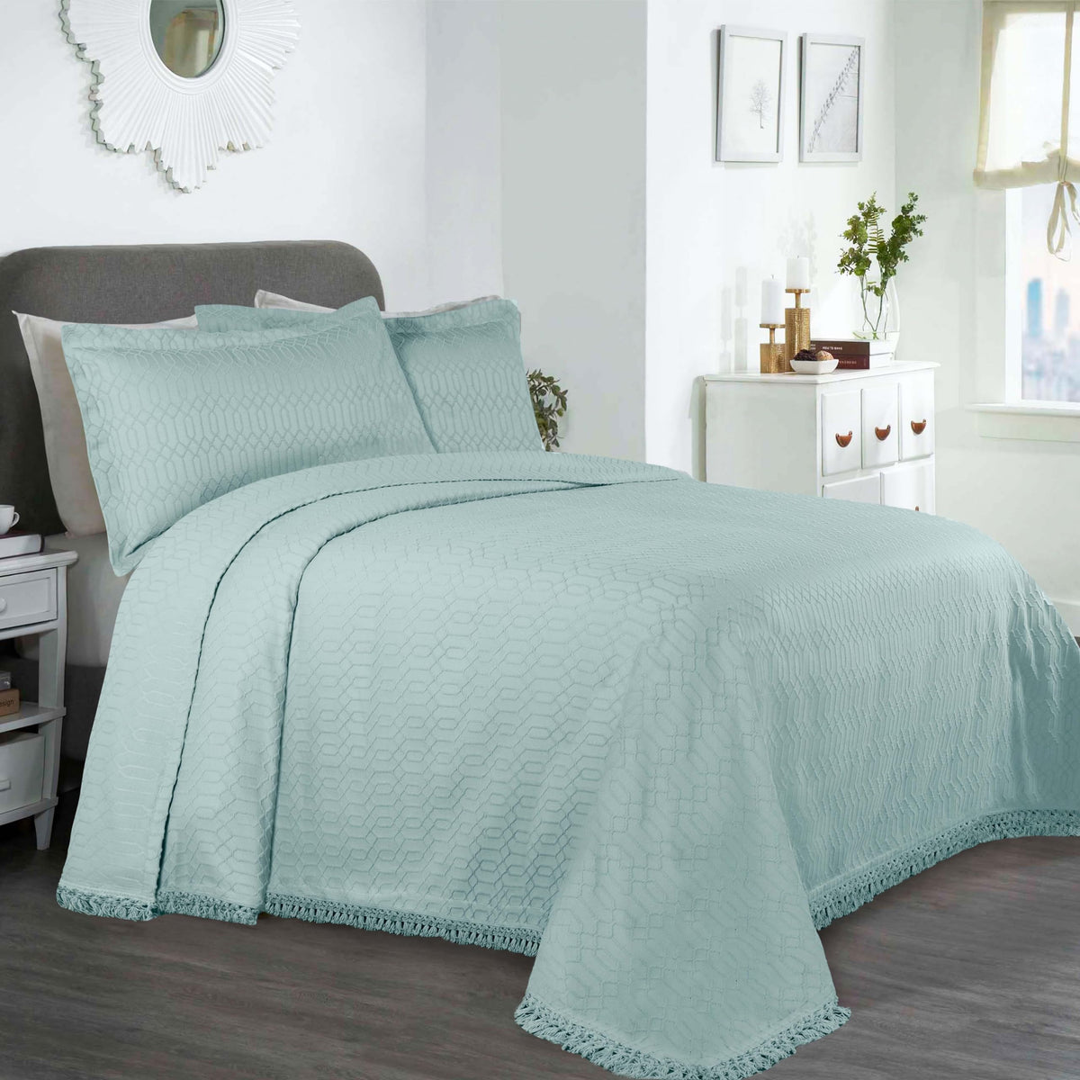 SUPERIOR Cotton 3-Piece Bedspread Set, 1 Medium Weight Bedspread, 2 Pillow Shams, Home Bed Decor, Warm Bedding, Matelasse Woven Oversized Blanket, Geometric Circles, Serenity Collection, King, Linen