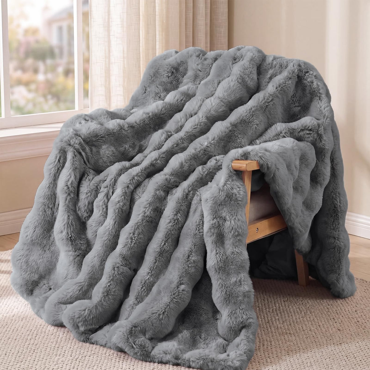 Cozy Fluffy Plush Blanket Pink 50x60 Inch Super Soft Fuzzy Thick Throw Blanket for Sofa Couch Bed