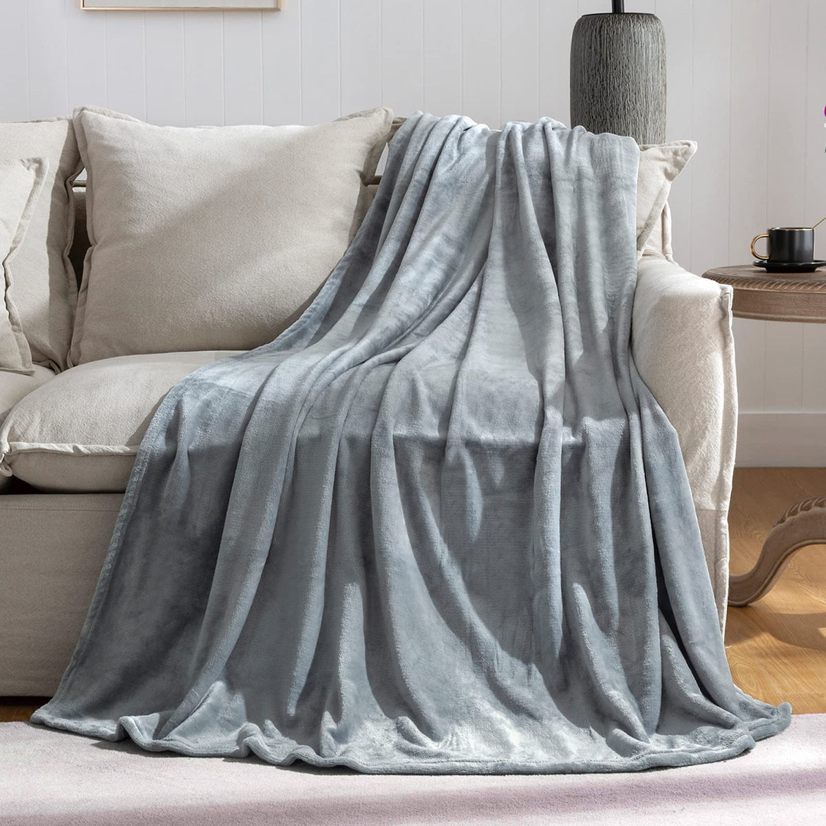 Fleece Plush Throw Blanket Navy Blue 50"x60"for Couch Fuzzy Cozy Flannel