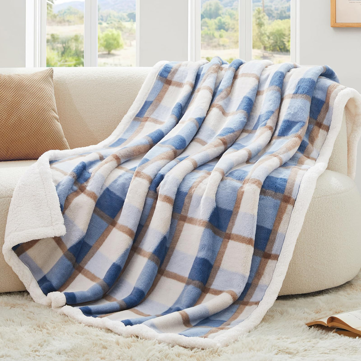 PU MEI Sherpa Fleece Throw Blanket 60" x 80" Reversible Plush Fluffy Large Big Blanket Lattice Flannel Blankets for Sofa Couch Bed (Grey-Soft Blue, 60"*80")