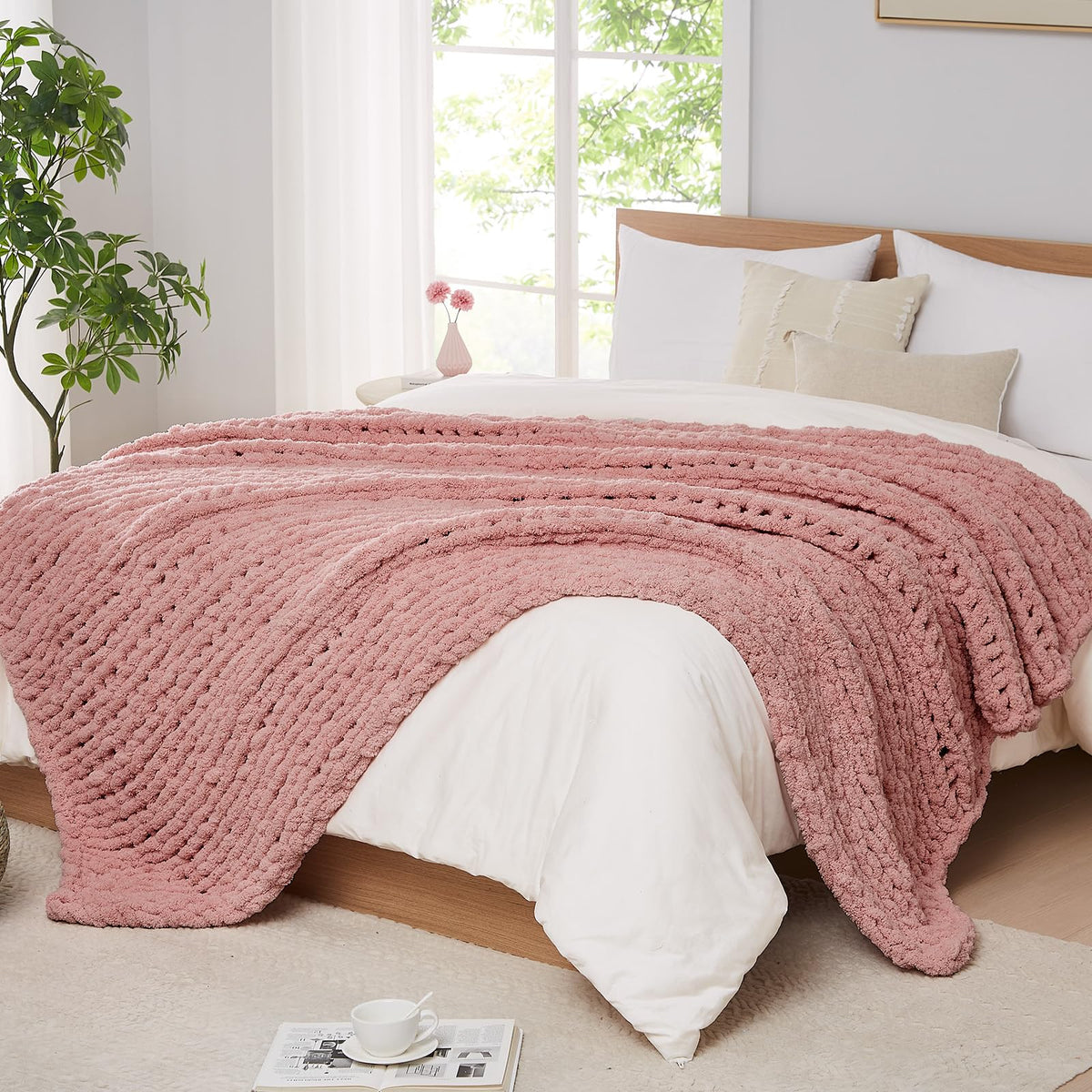 L'AGRATY Chunky Knit Throw Blanket for Couch, 50'' x 60'' Knit Throw, Ivory