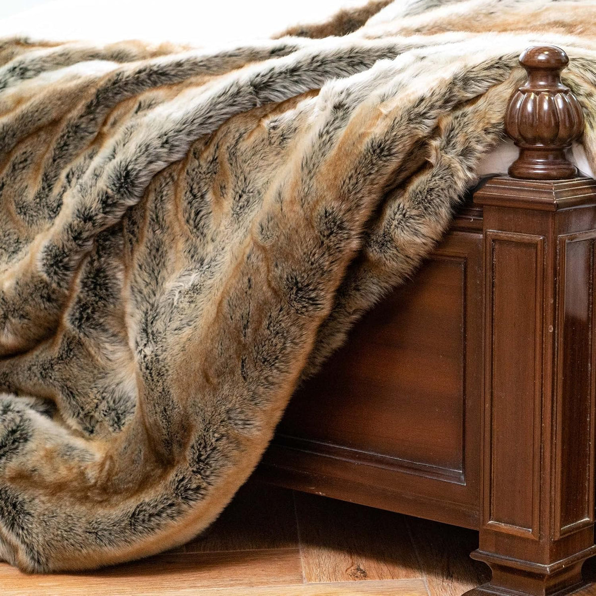 BATTILO Large Brown Faux Fur Throw Blanket for Bed, 60"x80", Shaggy