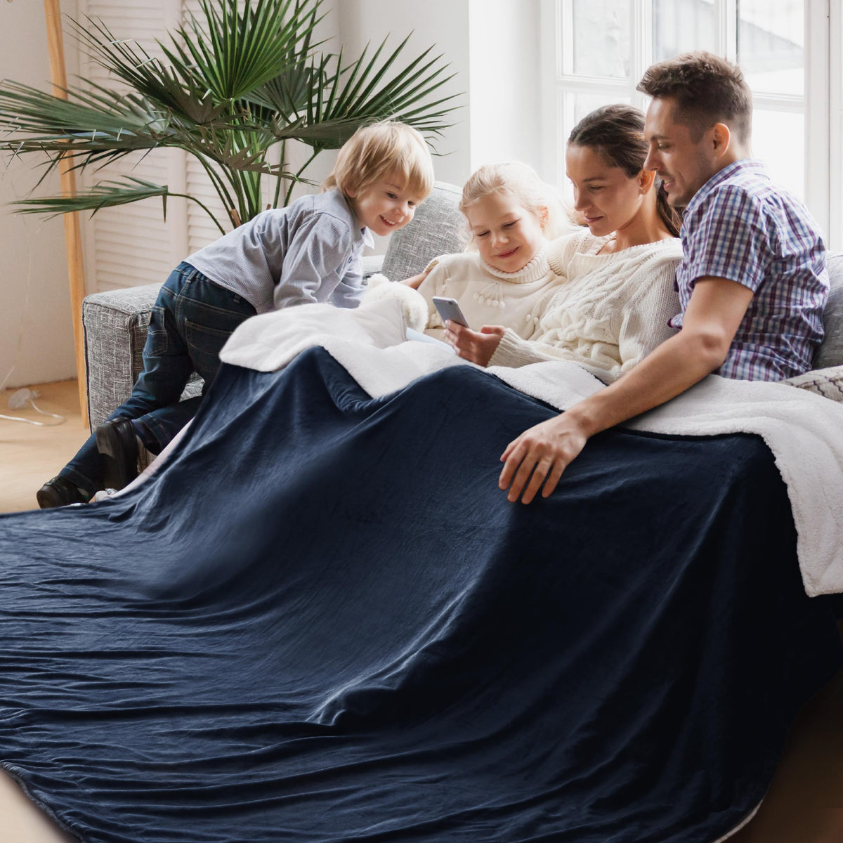 Bedsure GentleSoft Sherpa Fleece Throw Blanket for Couch, Non-Heated, Thick & Warm Cozy Comfort Blanket for Winter Fall, Soft Fuzzy Plush Throw Gifts for Women and Men, Grey, 50x60 Inches