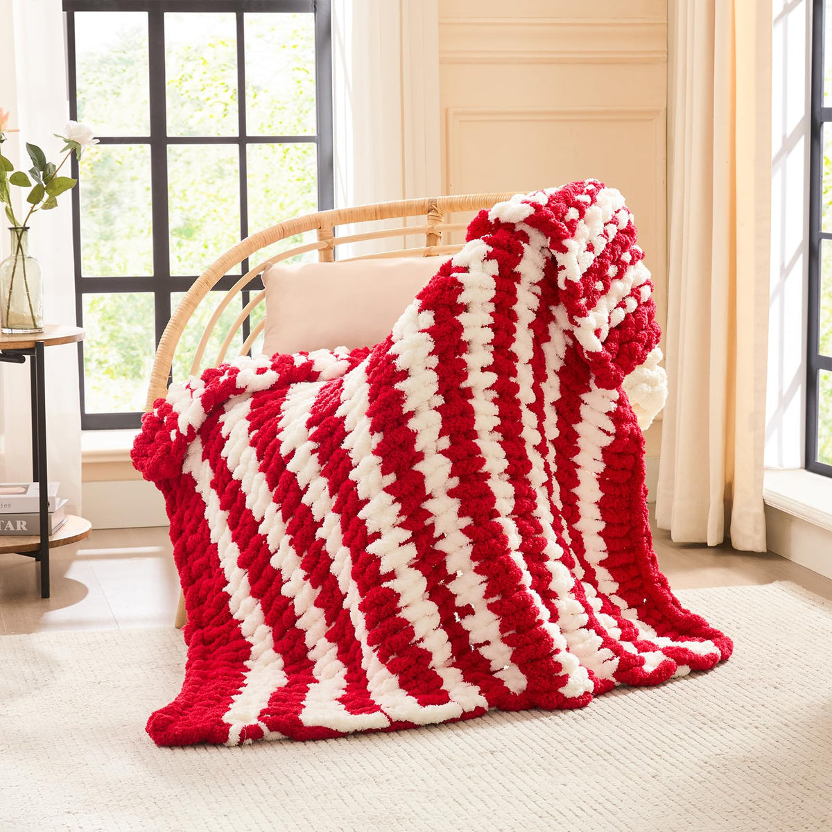 L'AGRATY Chunky Knit Throw Blanket for Couch, 50'' x 60'' Knit Throw, Ivory