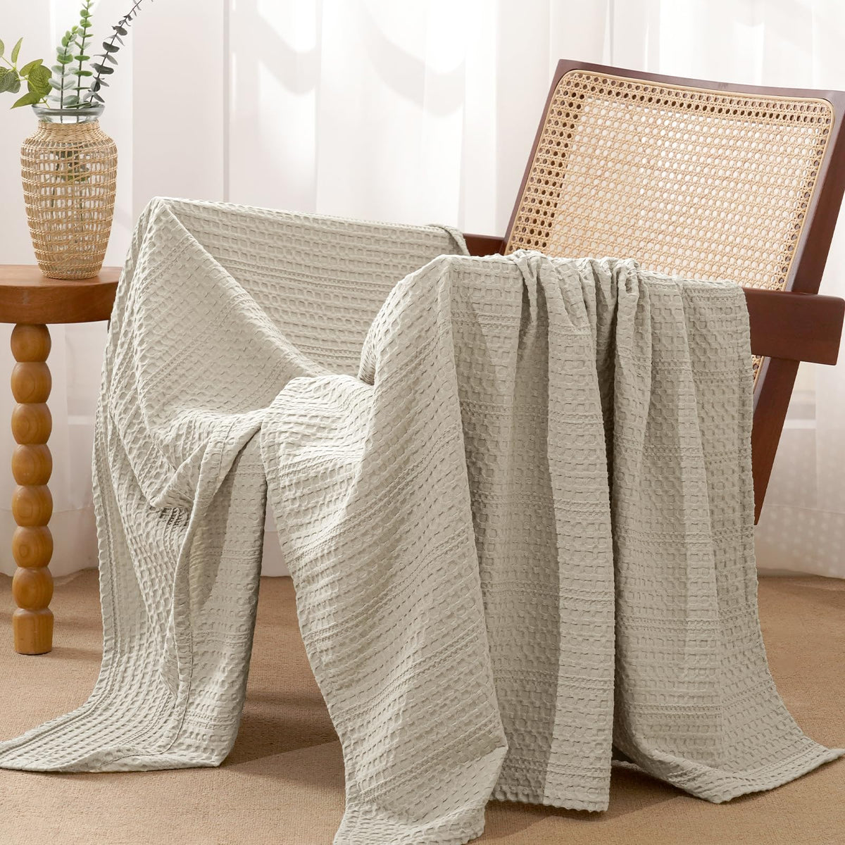 PHF Lightweight Waffle Weave Blanket Queen Size 90"x 90", Soft Woven All‑Season Blanket for Hot Sleepers - Aesthetic Home Decor for Couch Bed Sofa, Pet Friendly, Natural/Linen