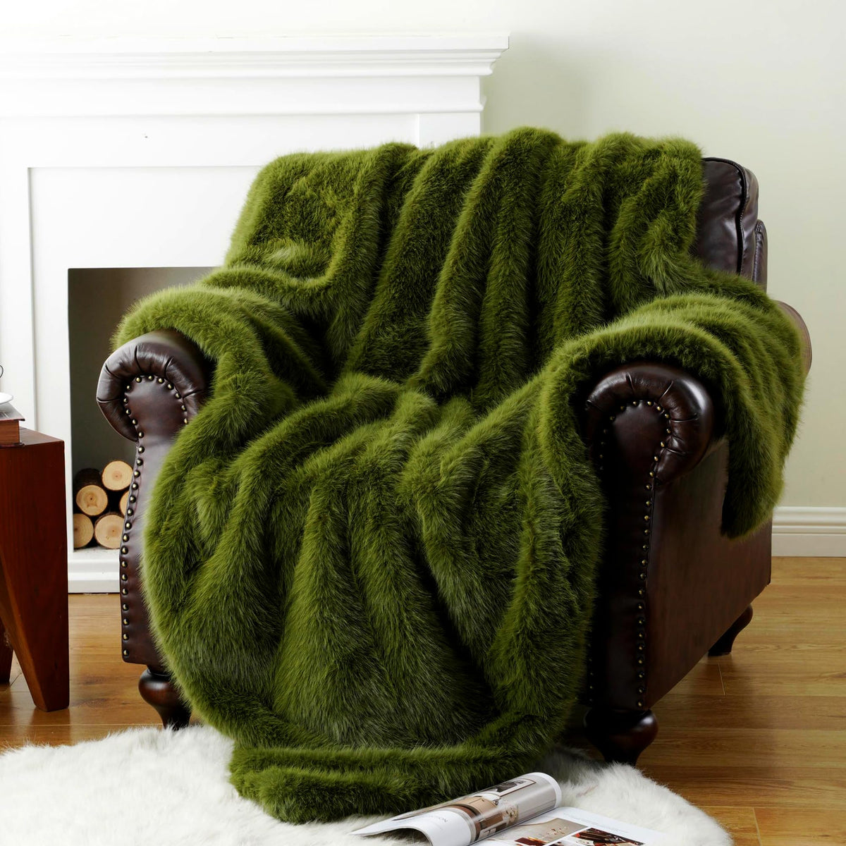 BATTILO HOME Faux Fur Throw Blanket, Luxury Fluffy Brown Blankets, 50"x60"