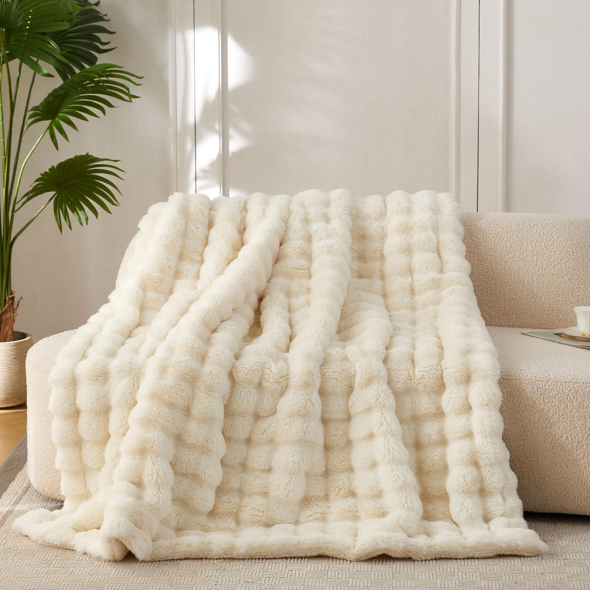 COOVA Soft Bubble Faux Fur Throw Blanket, 50"x60", Tie-dye Brown
