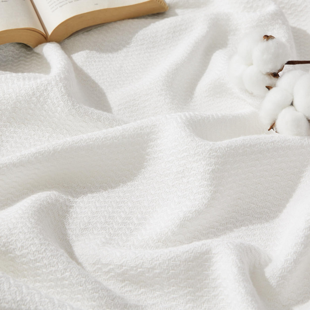 Bedsure 100% Cotton Blanket, Herringbone Weave, Throw XL, Linen Beige