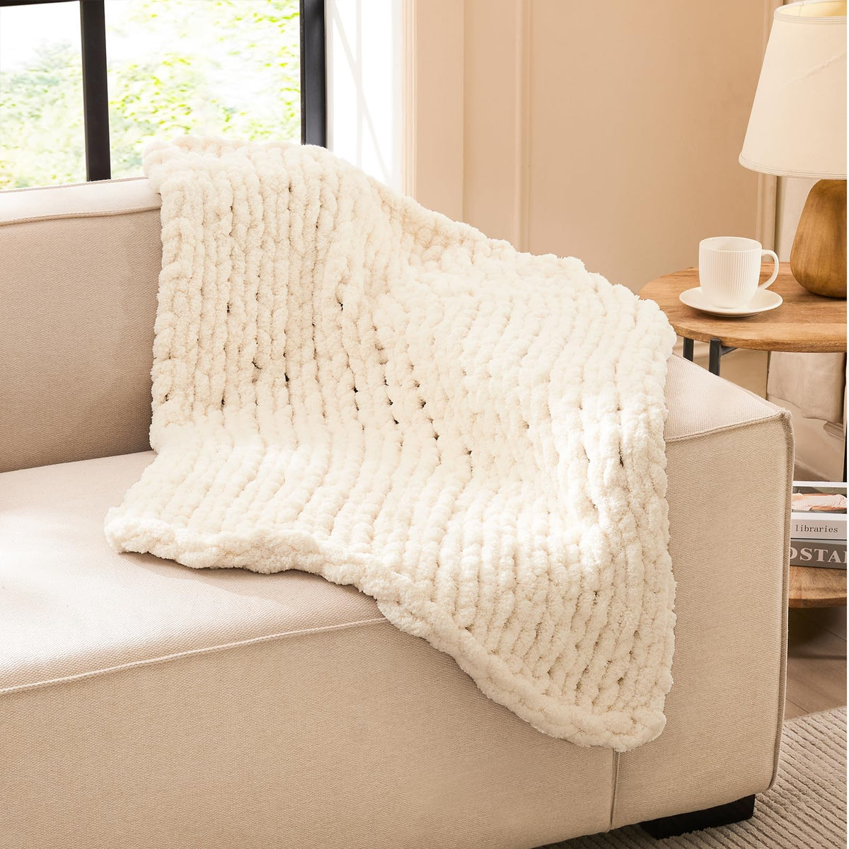 L'AGRATY Chunky Knit Throw Blanket for Couch, 50'' x 60'' Knit Throw, Ivory