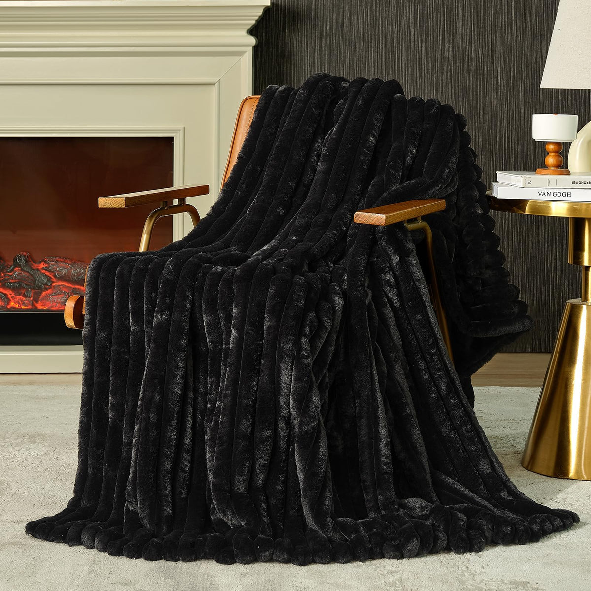 Amélie Home Soft Striped Faux Fur Throw Blanket for Couch, Ivory, 55"x70"
