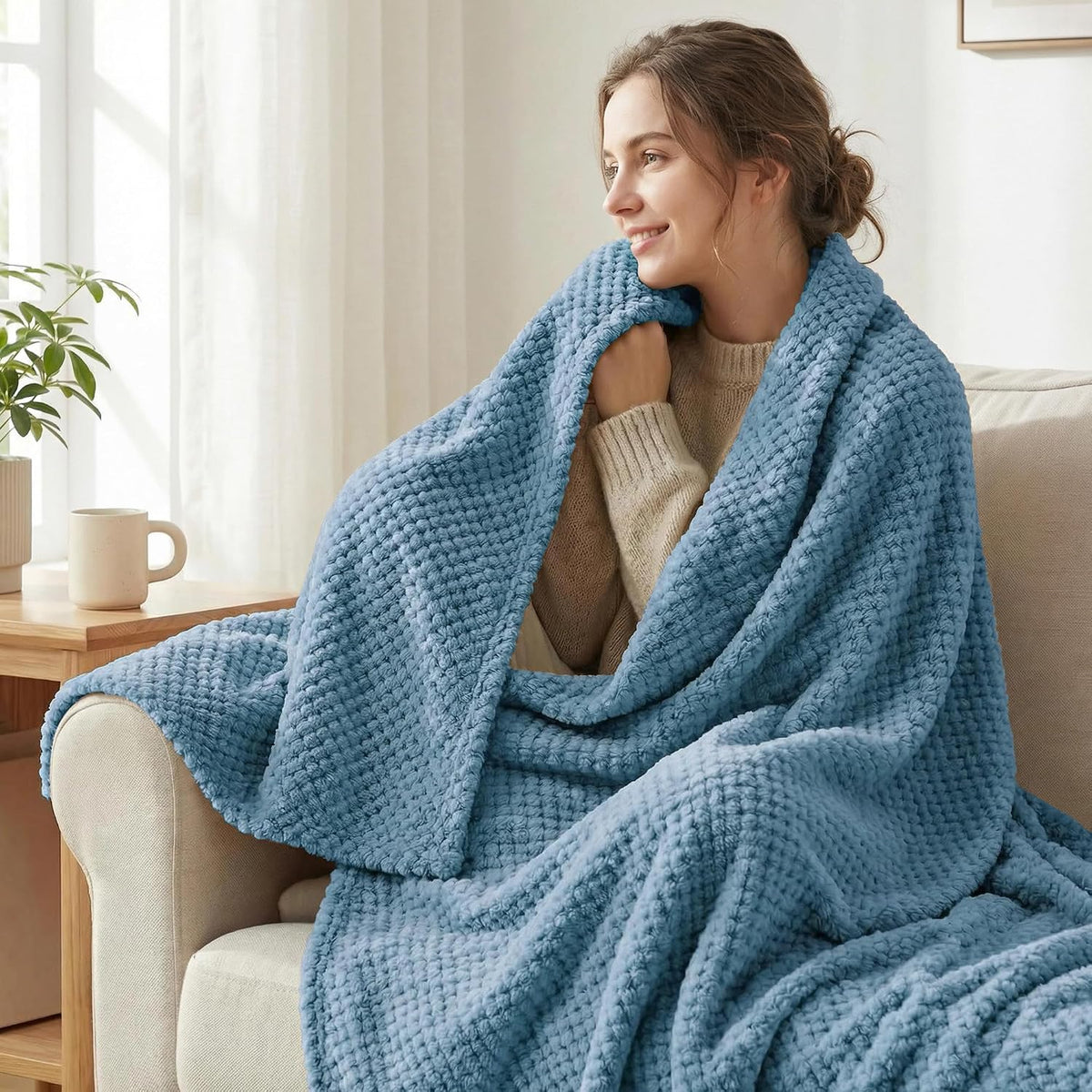 Exclusivo Mezcla Large Waffle Fleece Throw Blanket for Couch, Slate Blue
