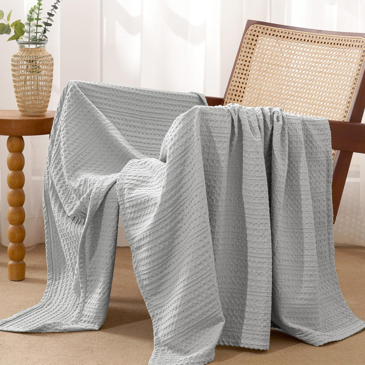 PHF Lightweight Waffle Weave Blanket Queen Size 90"x 90", Soft Woven All‑Season Blanket for Hot Sleepers - Aesthetic Home Decor for Couch Bed Sofa, Pet Friendly, Natural/Linen