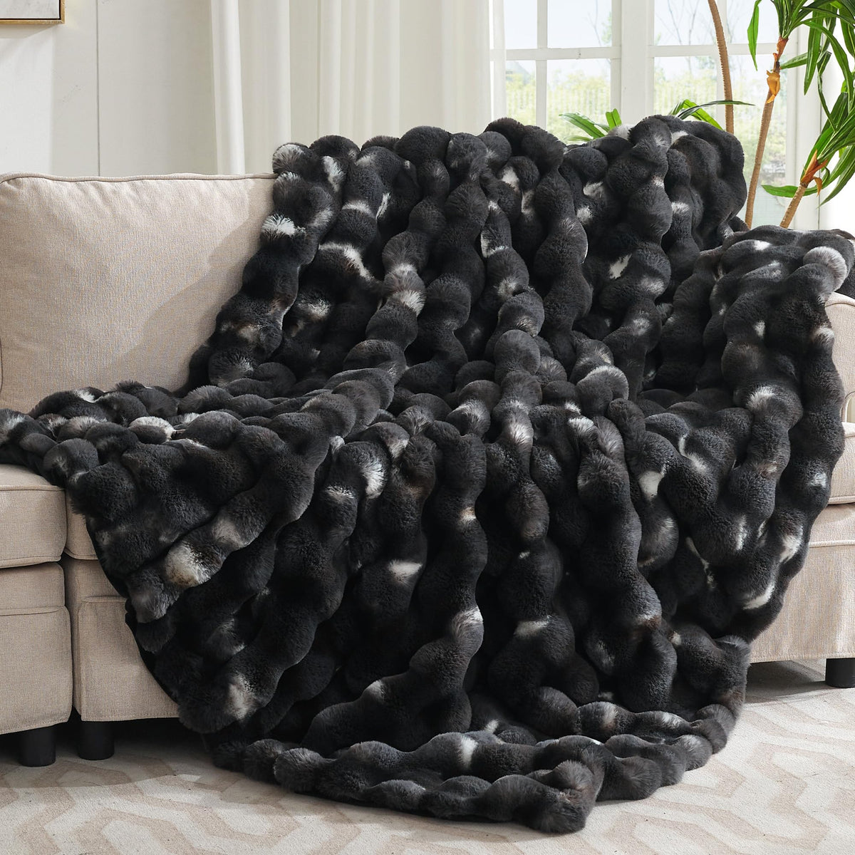 VFROO Ultra Plush Bubble Faux Rabbit Fur Blanket – 950GSM Thick Fluffy Throw Blanket for Bed, Couch, Sofa, Home Decor or Mothers Day Birthday Gifts for Women, 50" × 60", Black Cow