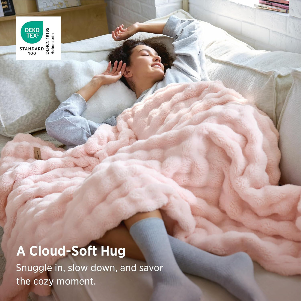 Bedsure Cloud Bubble Soft Throw Blanket, Room Decor Gifts, Pink 50"×60"