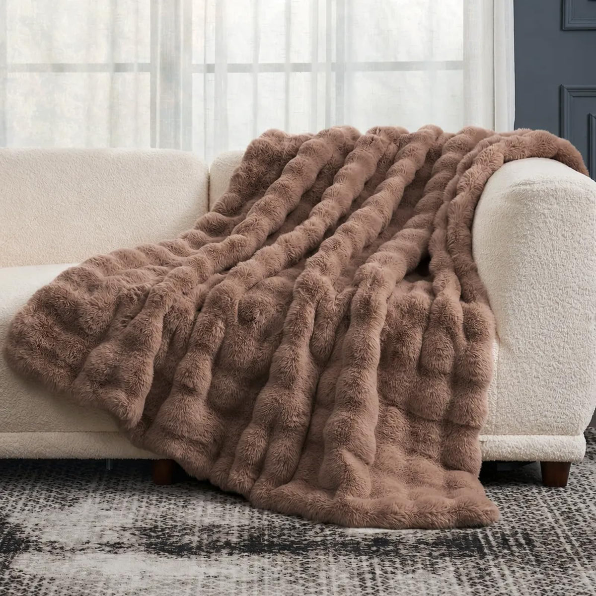 Cozy Bliss Faux Fur Throw Blanket for Couch, Fuzzy Soft Plush Thick Bubble Blanket for Sofa Bedroom Living Room, 50 * 60 Inches Tie-dye Taupe