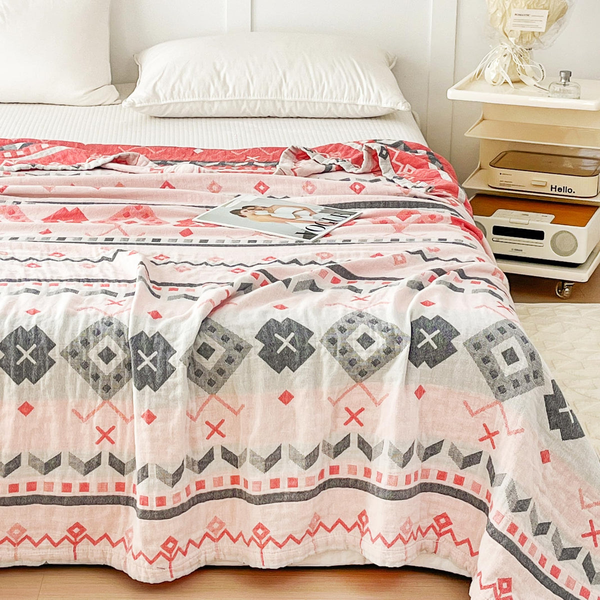 MEJU Indian Boho Muslin Lightweight Summer Blanket for Bed Sofa Couch, 100% Combed Cotton 3 Layer Soft Warm Quick Dry Throw Blanket Bed Coverlet Sheet (Boho, Twin 60 in X 80 in