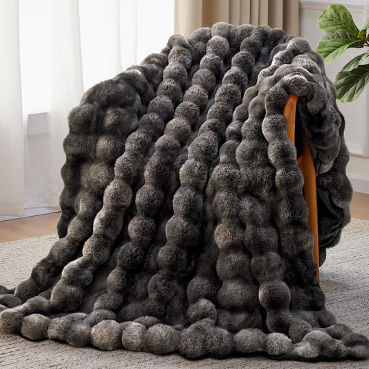 Anysay Faux Fur Throw Blanket, 1000GSM Fluffy Soft Bubble Blanket 50''*60''