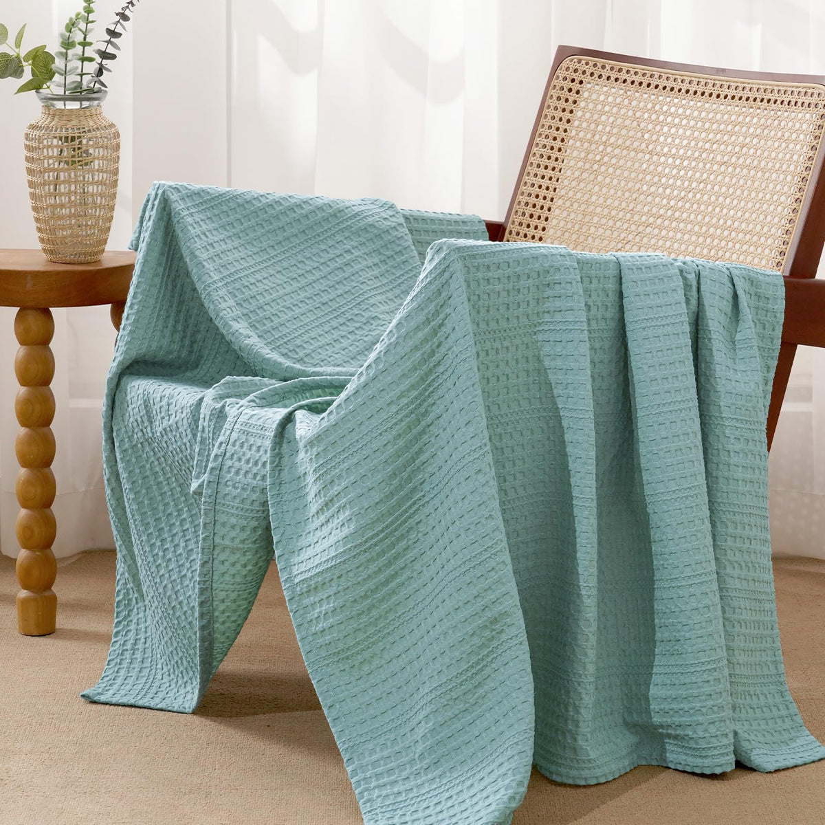 PHF Lightweight Waffle Weave Blanket Queen Size 90"x 90", Soft Woven All‑Season Blanket for Hot Sleepers - Aesthetic Home Decor for Couch Bed Sofa, Pet Friendly, Natural/Linen