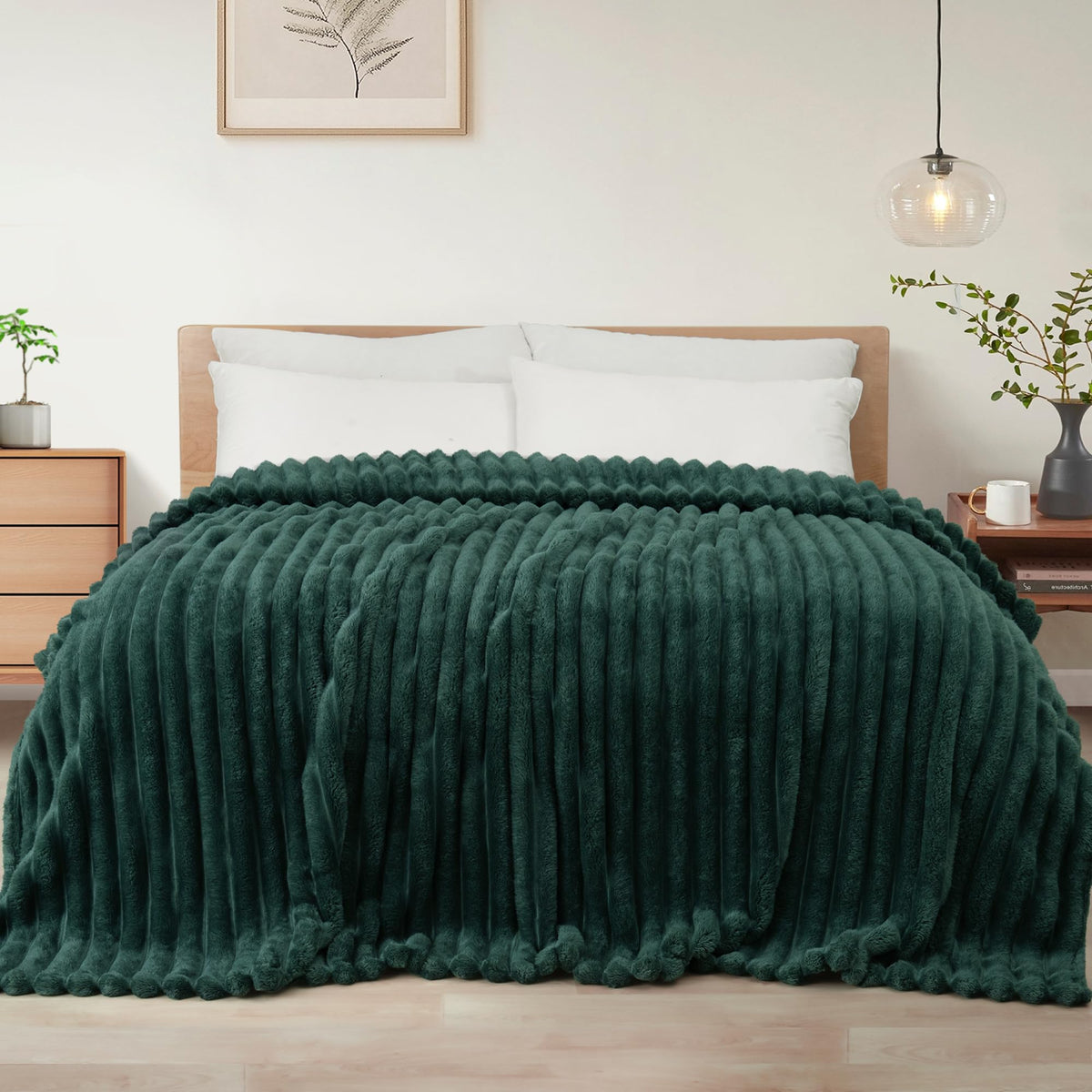 Exclusivo Mezcla Striped Fleece Throw Blanket for Couch, Sofa, Bed, 50"x60"