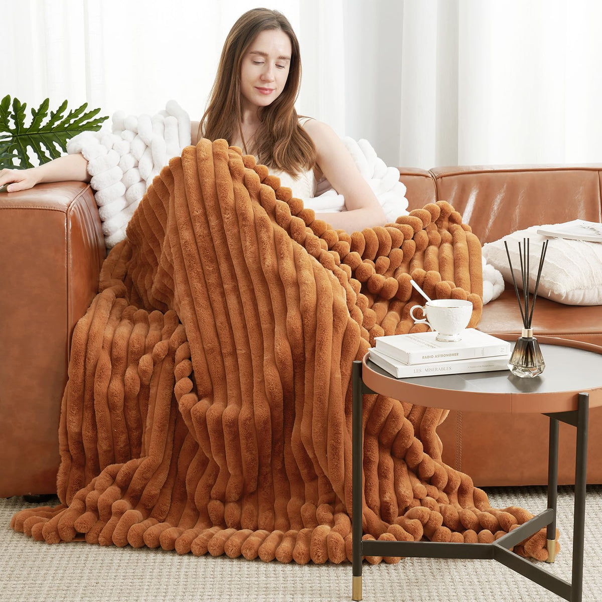 Amélie Home Soft Striped Faux Fur Throw Blanket for Couch, Ivory, 55"x70"