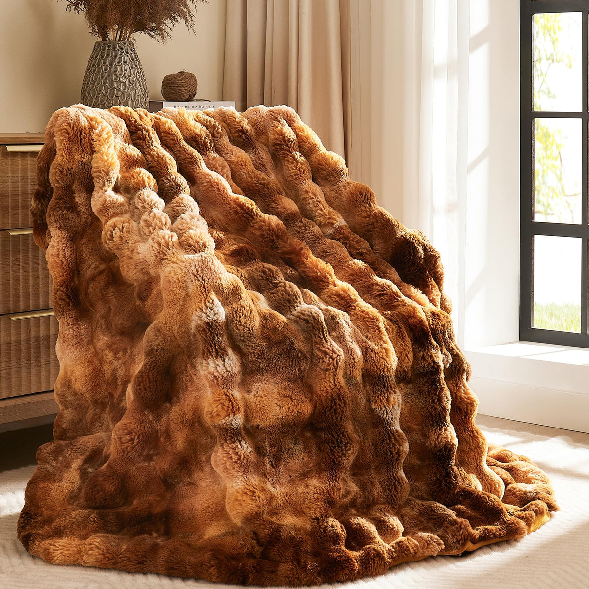 L'AGRATY Faux Rabbit Fur Throw Blanket for Couch, 50'' x 60'', Cocoa Brown